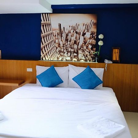 Hotel Royal Nine Kanchanaburi Exteriér fotografie