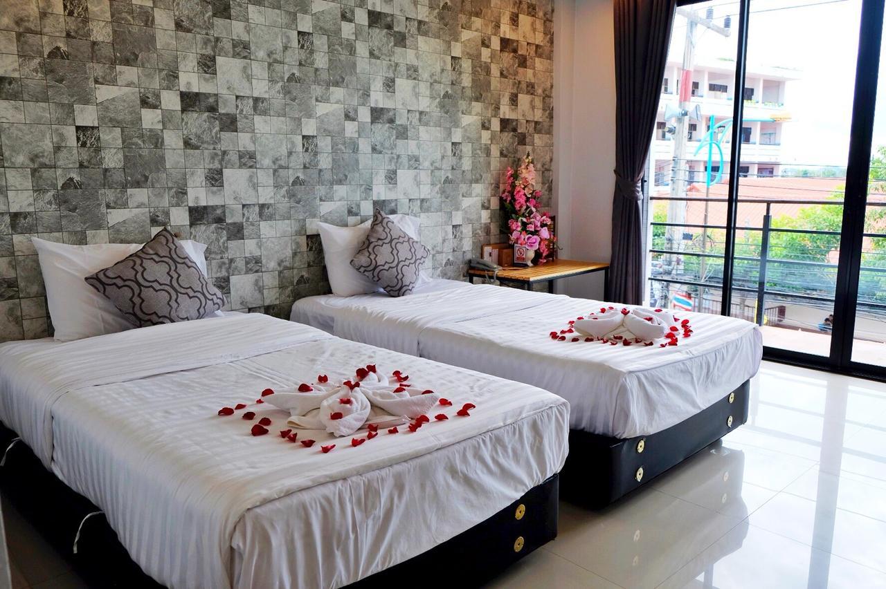 Hotel Royal Nine Kanchanaburi Exteriér fotografie