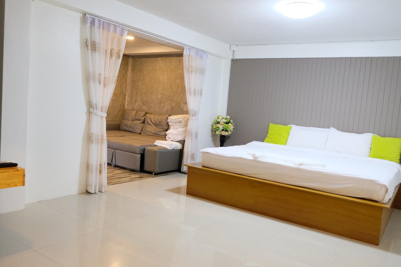 Hotel Royal Nine Kanchanaburi Exteriér fotografie