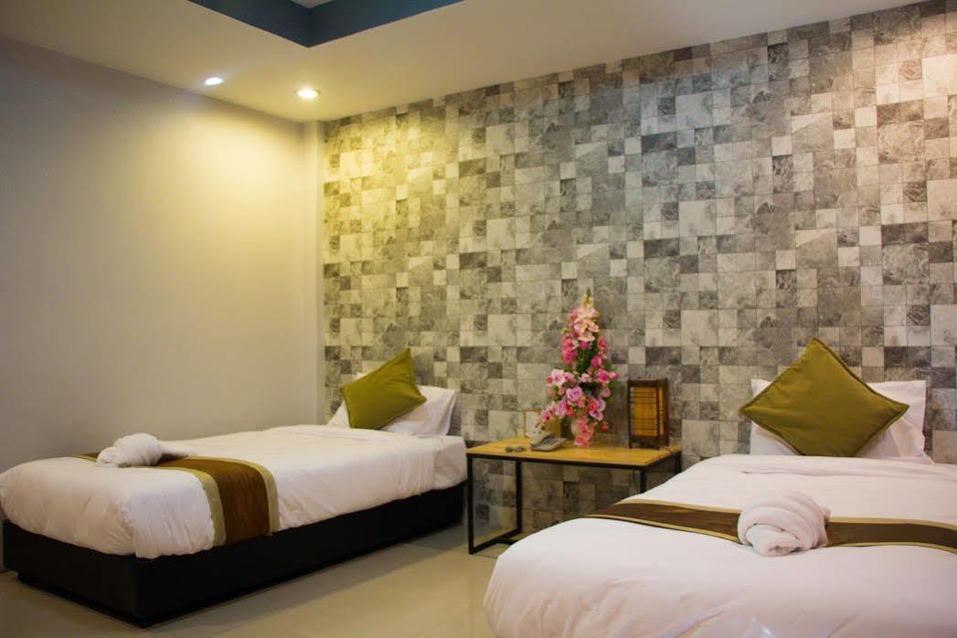 Hotel Royal Nine Kanchanaburi Exteriér fotografie
