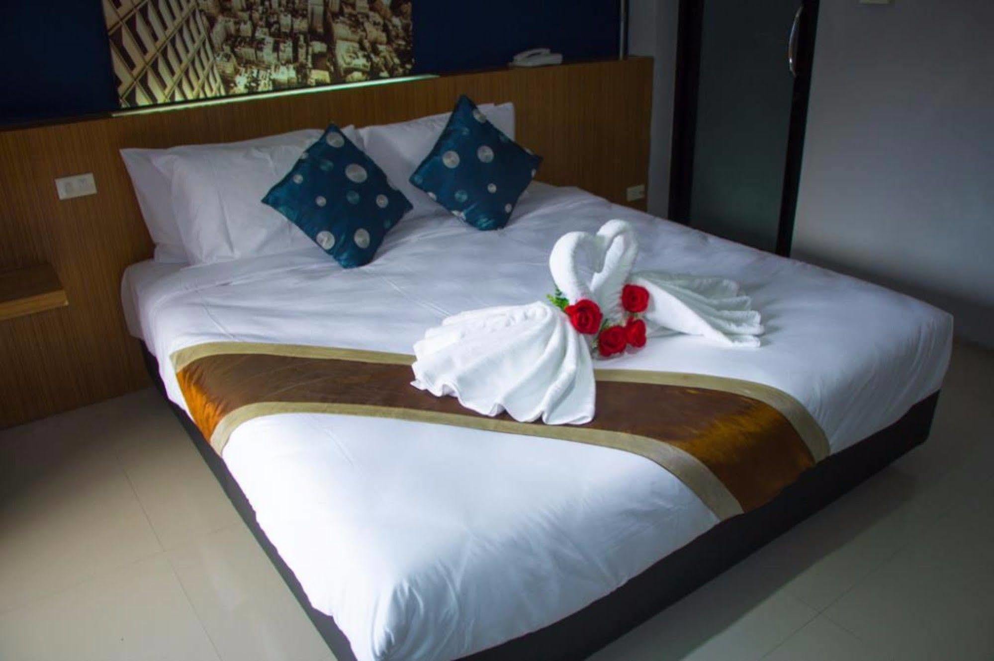 Hotel Royal Nine Kanchanaburi Exteriér fotografie